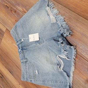 Met hera Jean shorts